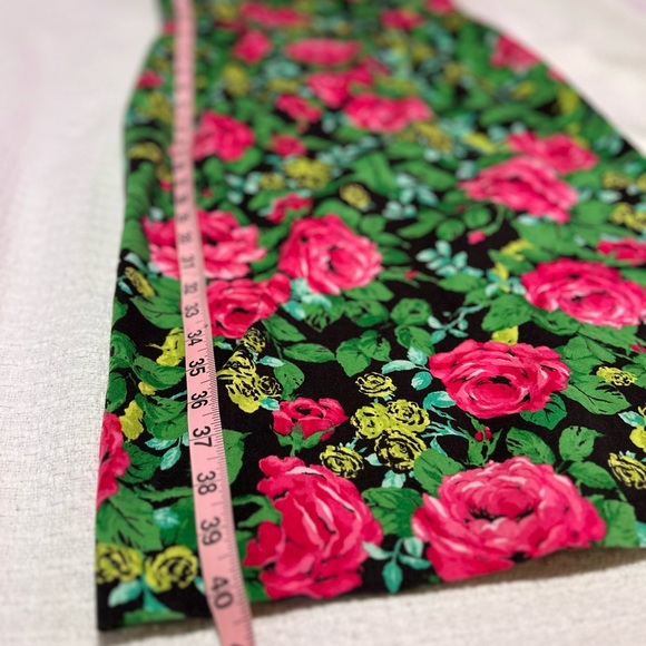 Floral Pin-up Women's Pencil Dress - Picture 2 of 8